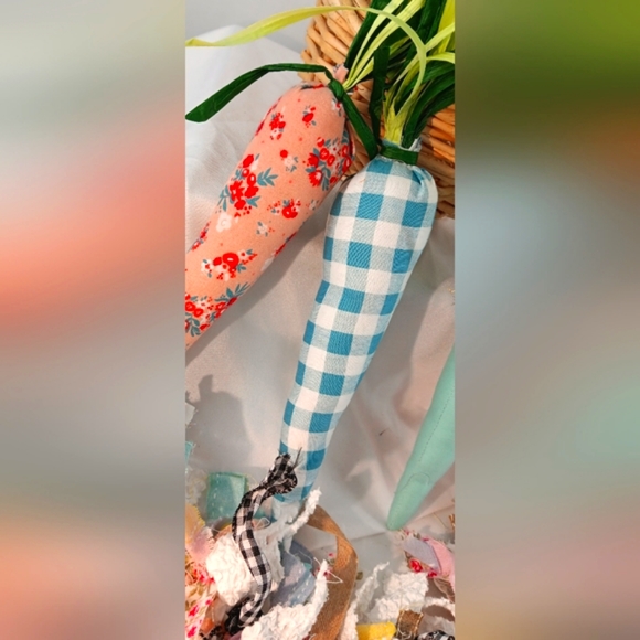 Handmade Shabby Chic Farmhouse Yearly Kitchen Spring Home Decor Garland Carrots - Picture 7 of 7